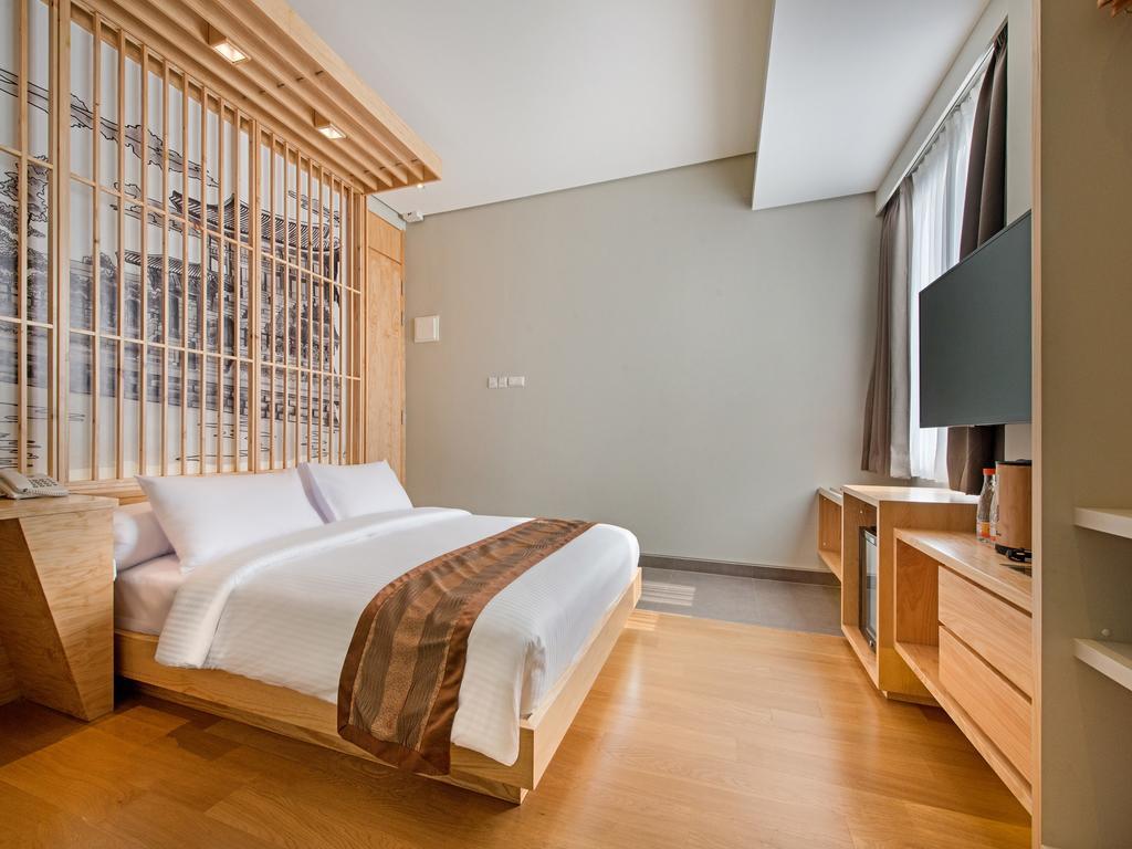 Superior Queen Room